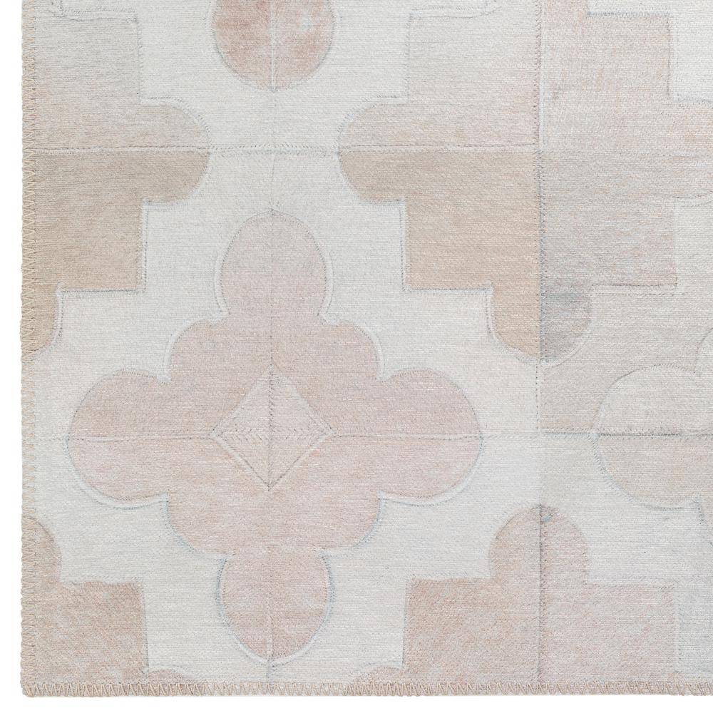 Laredo Ivory Animal Patchwork 3' x 5' Area Rug Ivory ALR38. Picture 2