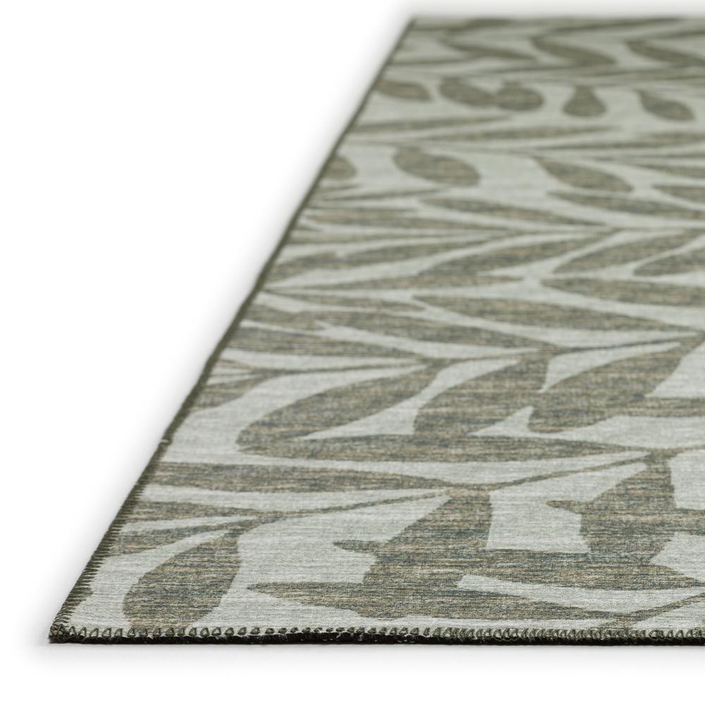 Yuma Green Coastal Floral 3' x 5' Area Rug Green AYU35. Picture 3