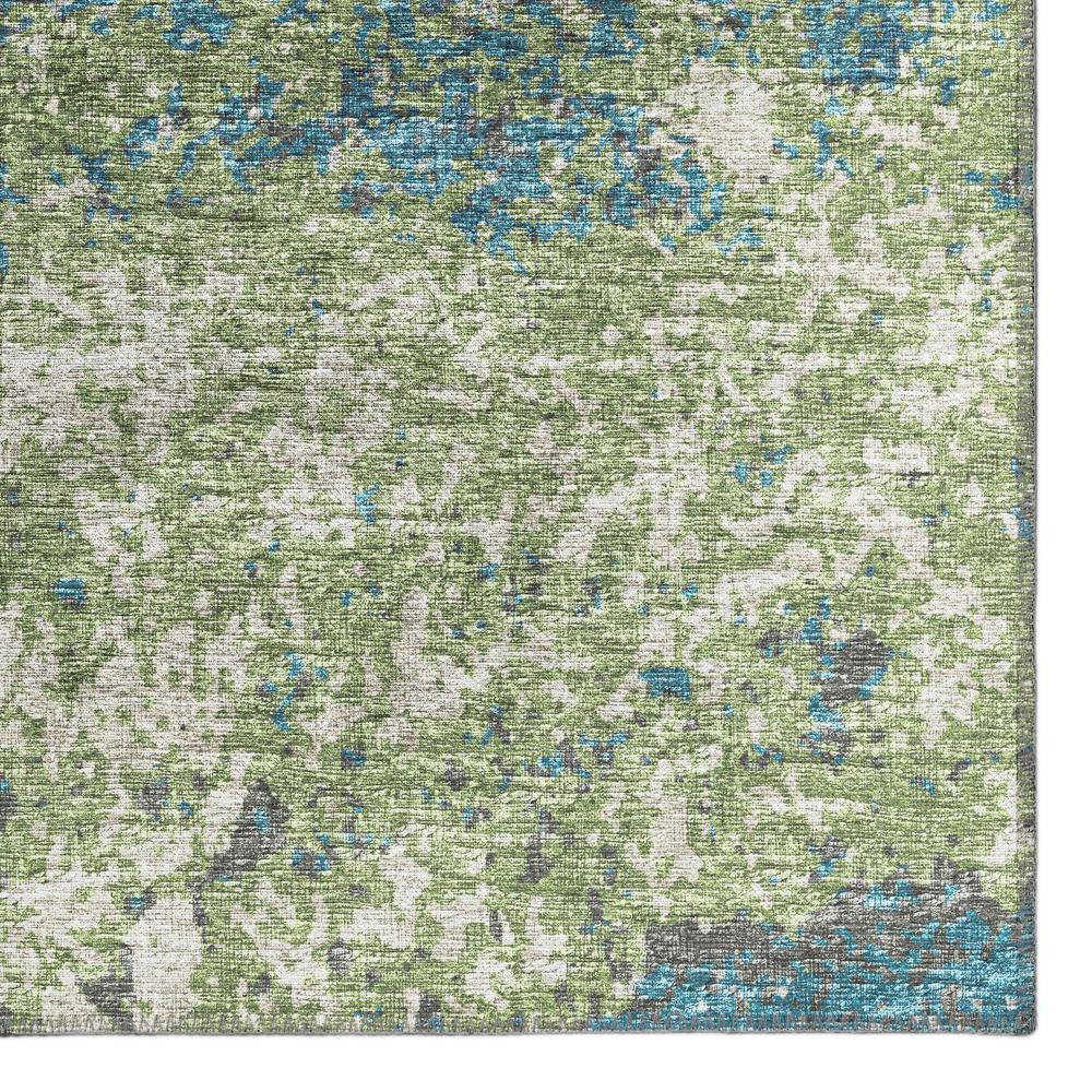 Rylee Green Transitional Abstract 3' x 5' Area Rug Green ARY33. Picture 1