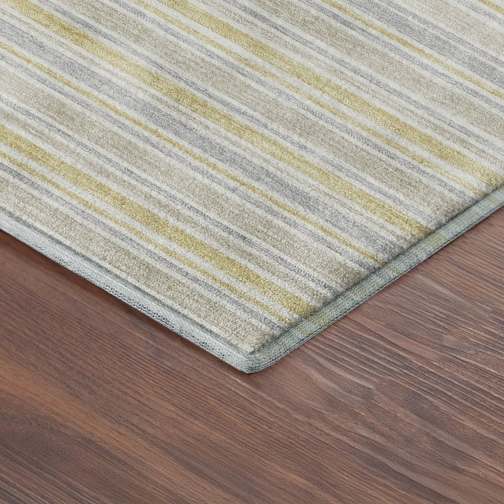 Luxury Washable Indoor/Outdoor Soft Essentials SE2 Gold 5' x 7'6" Rug. Picture 2