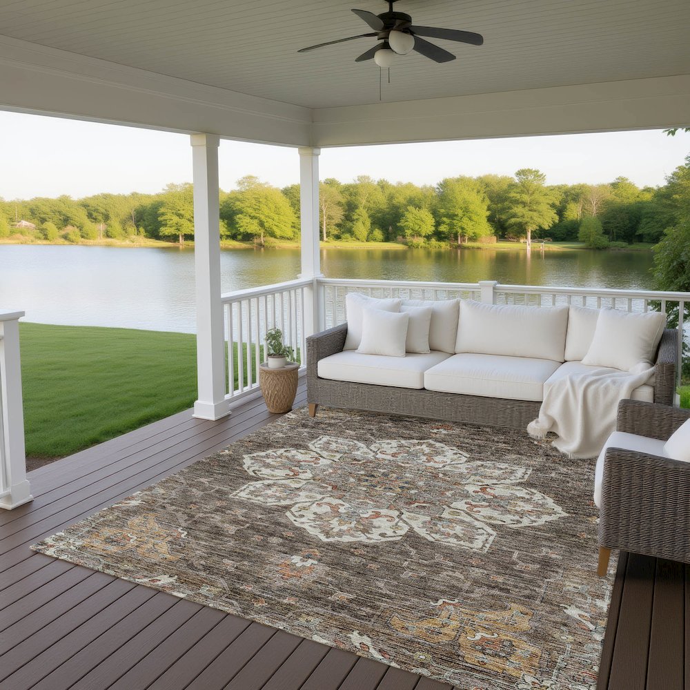 Indoor/Outdoor Silk Road Chocolate 8' x 10' Rug. Picture 7