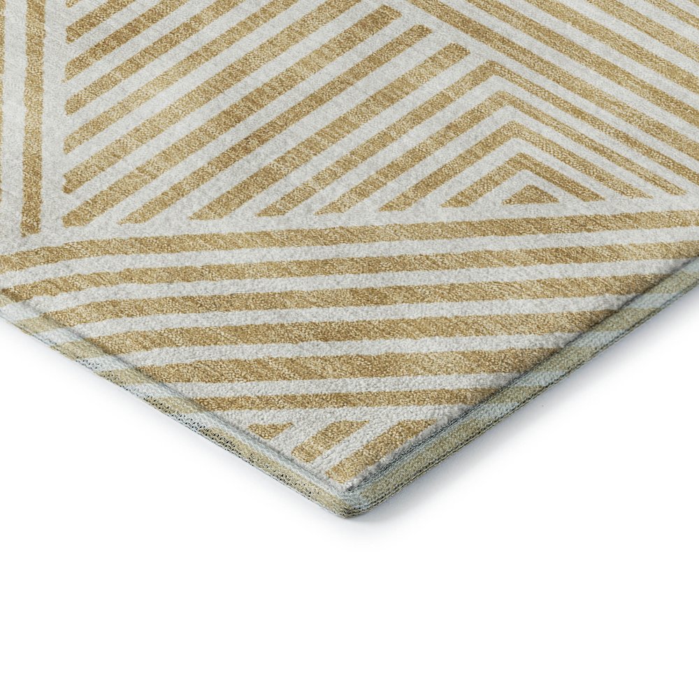 Luxury Washable Indoor/Outdoor The Reserve Gold 5' x 7'6" Rug. Picture 2