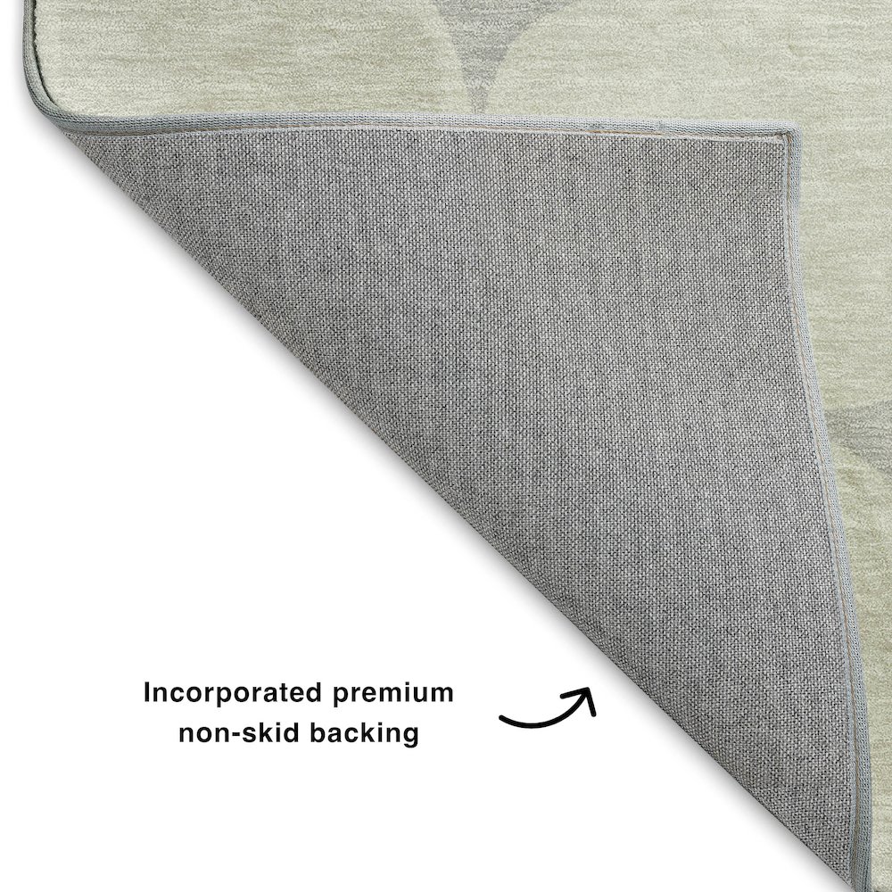 Luxury Washable Indoor/Outdoor The Reserve Gray 5' x 7'6" Rug. Picture 4