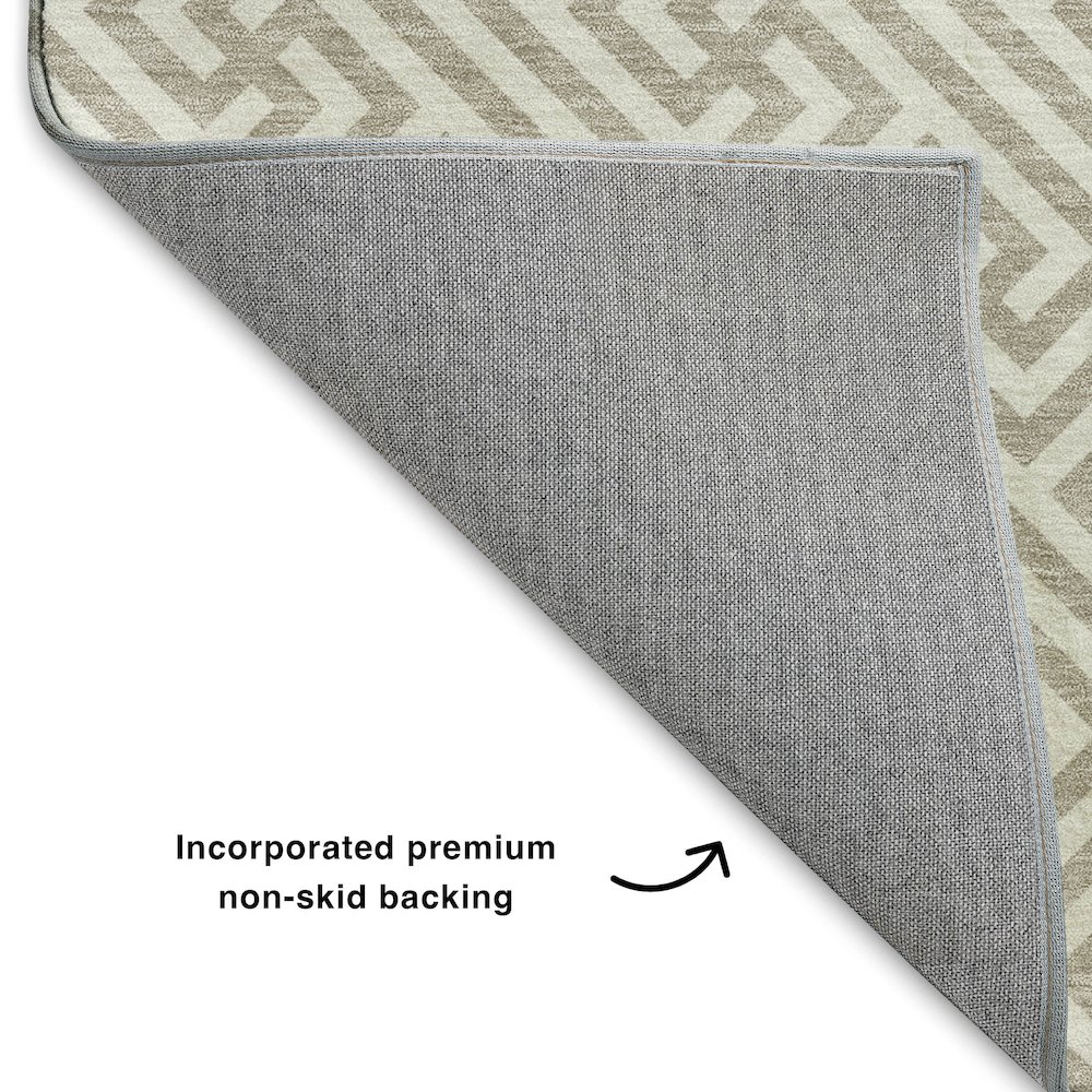 Luxury Washable Indoor/Outdoor The Reserve Flax 5' x 7'6" Rug. Picture 4