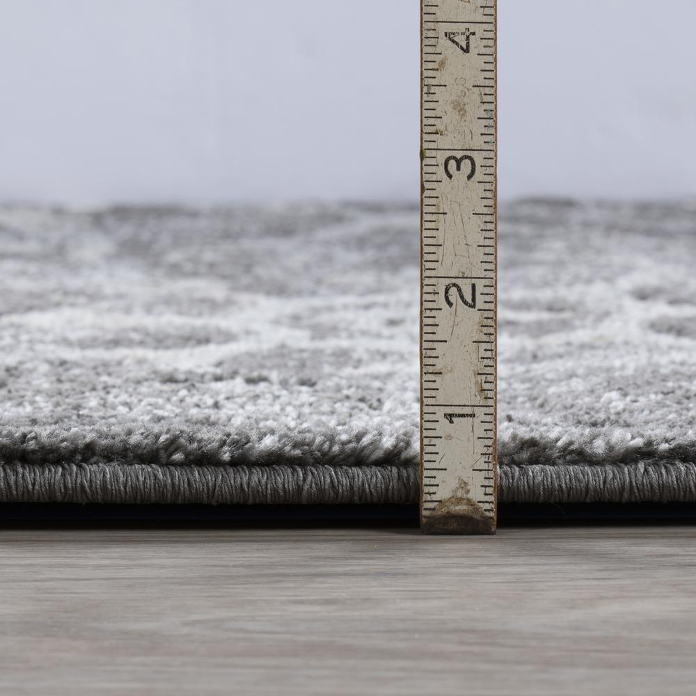 Antigua AN6 Grey 3'3" x 5'3" Rug. Picture 5