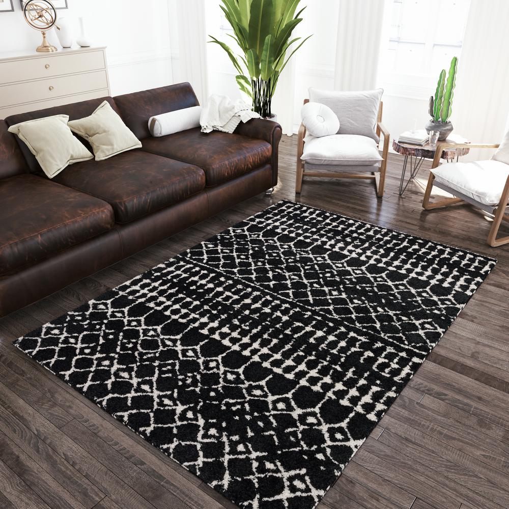 Marquee MQ2 Midnight 3'3" x 5'1" Rug. Picture 2