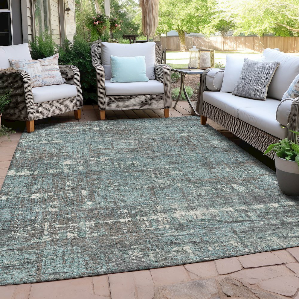 Machine Washable Indoor/Outdoor Chantille Taupe 10' x 14' Rug. Picture 7