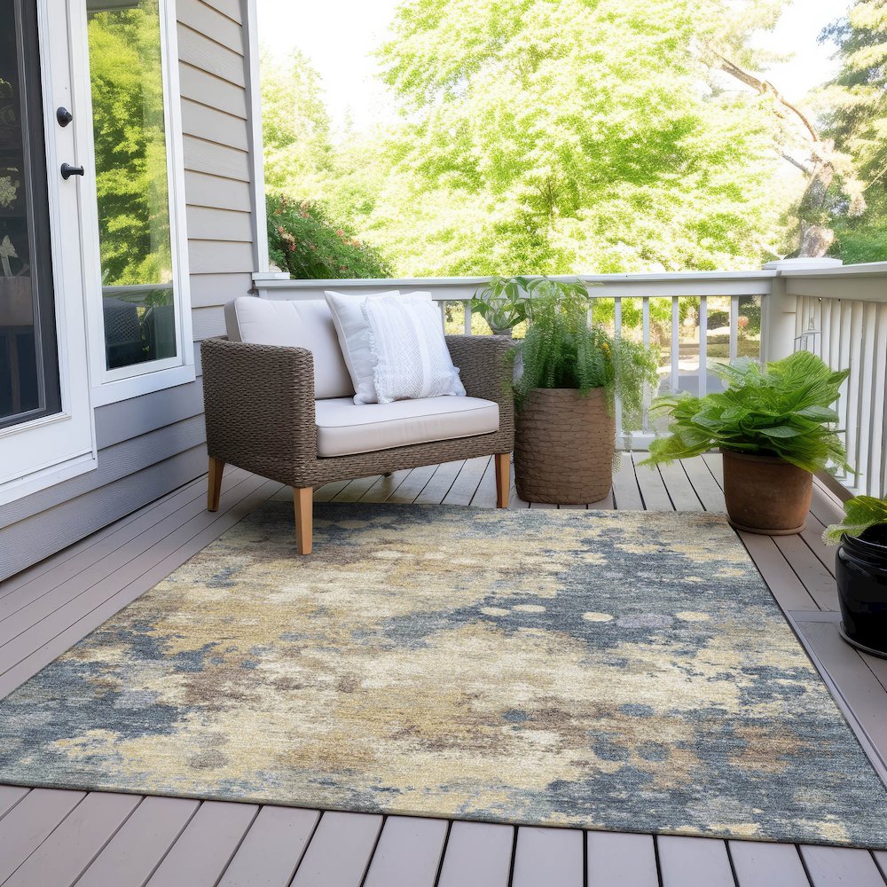 Machine Washable Indoor/Outdoor Chantille Gold 10' x 14' Rug. Picture 8
