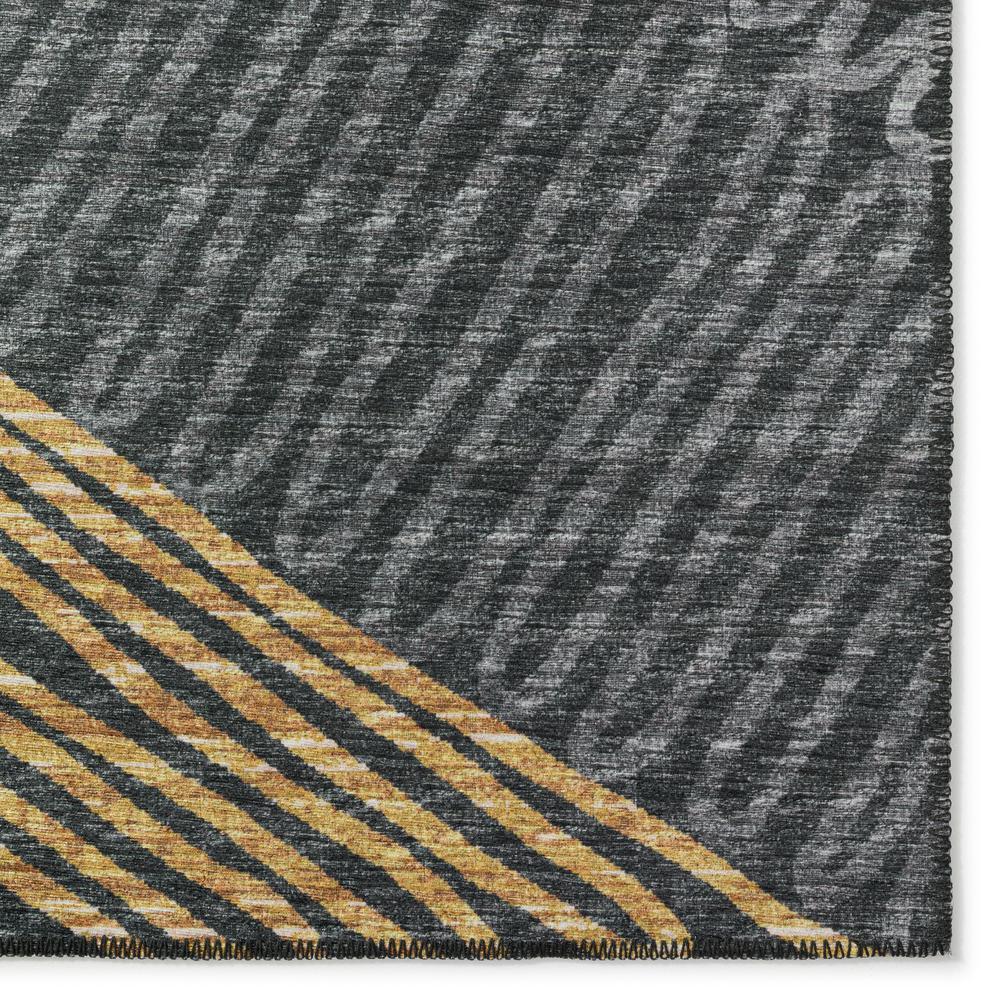 Yuma Gray Transitional Abstract 5' x 7'6" Area Rug Gray AYU41. Picture 2