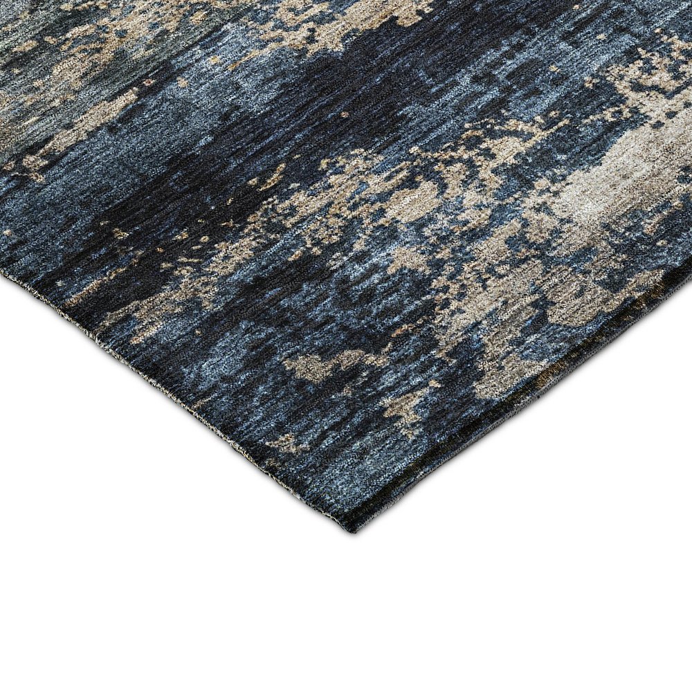 Indoor/Outdoor Nouveau Navy 8' x 8' Round Rug. Picture 2