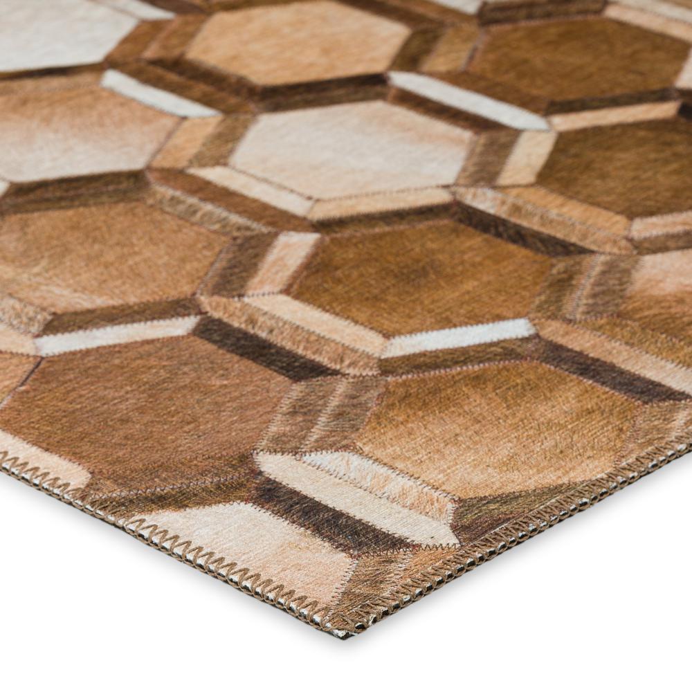 Laredo Brown Animal Patchwork 5' x 7'6" Area Rug Brown ALR31. Picture 3