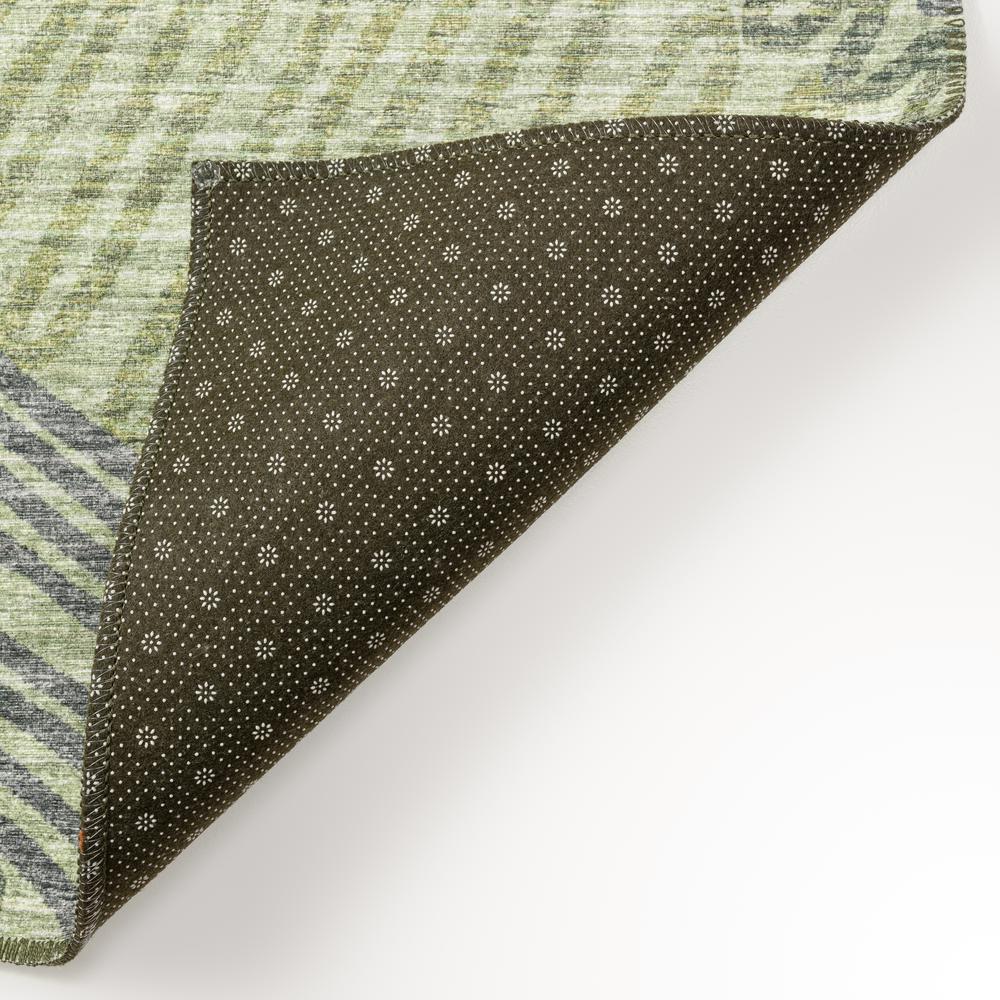 Yuma Green Transitional Abstract 5' x 7'6" Area Rug Green AYU41. Picture 4