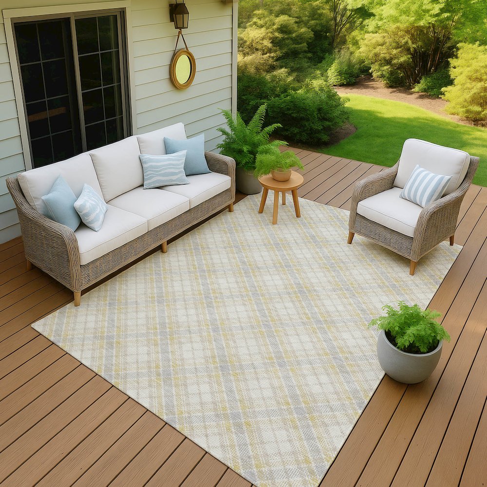 Luxury Washable Indoor/Outdoor Soft Essentials SE3 Gold 9' x 12' Rug. Picture 7