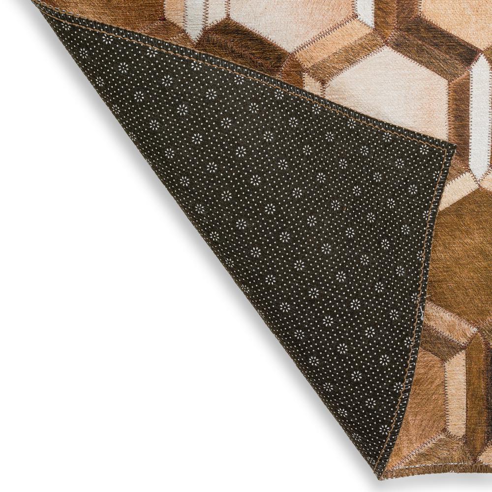 Laredo Brown Animal Patchwork 5' x 7'6" Area Rug Brown ALR31. Picture 4