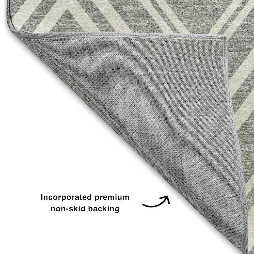 Luxury Washable Indoor/Outdoor The Reserve Pewter 8' x 8' Round Rug. Picture 4