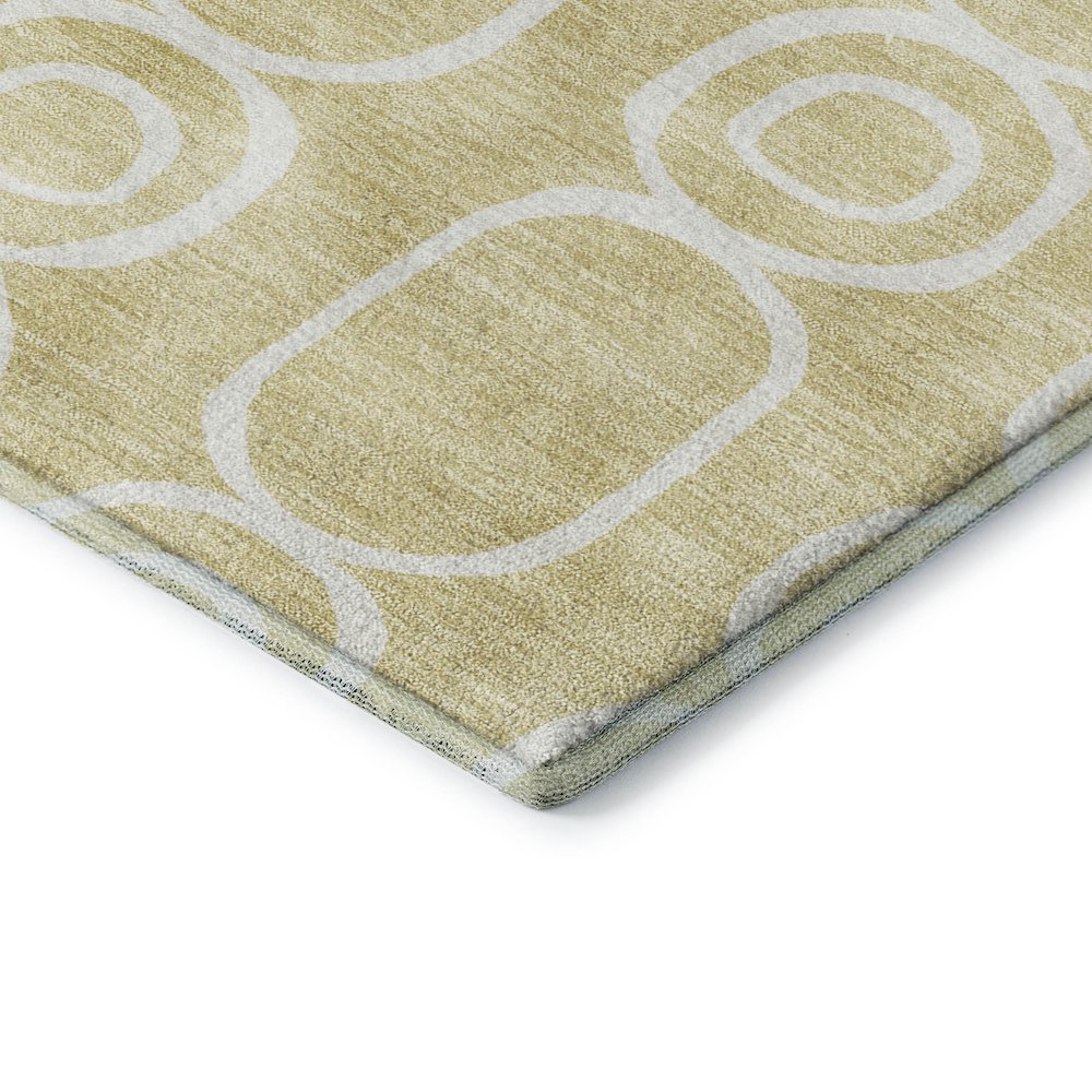 Luxury Washable Indoor/Outdoor The Reserve Wheat 8' x 8' Round Rug. Picture 2