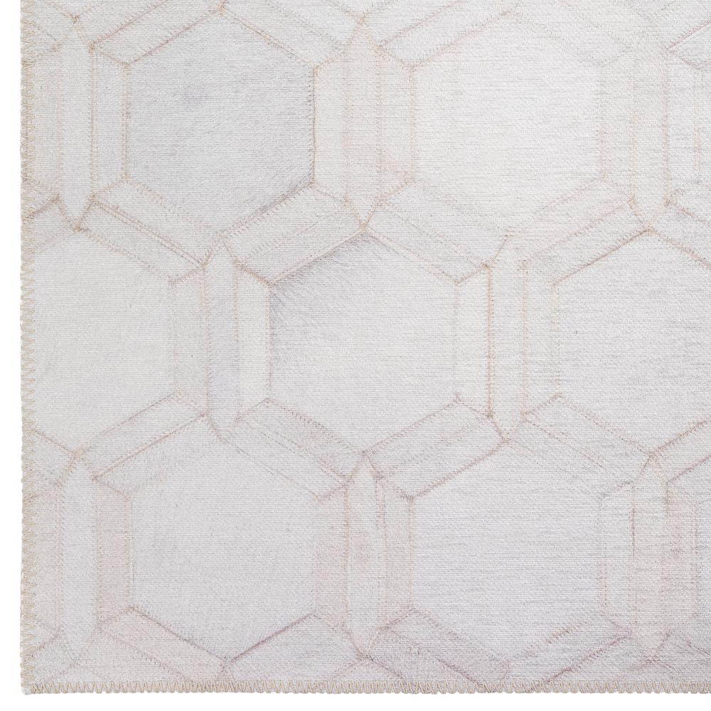 Laredo Ivory Animal Patchwork 5' x 7'6" Area Rug Ivory ALR31. Picture 2