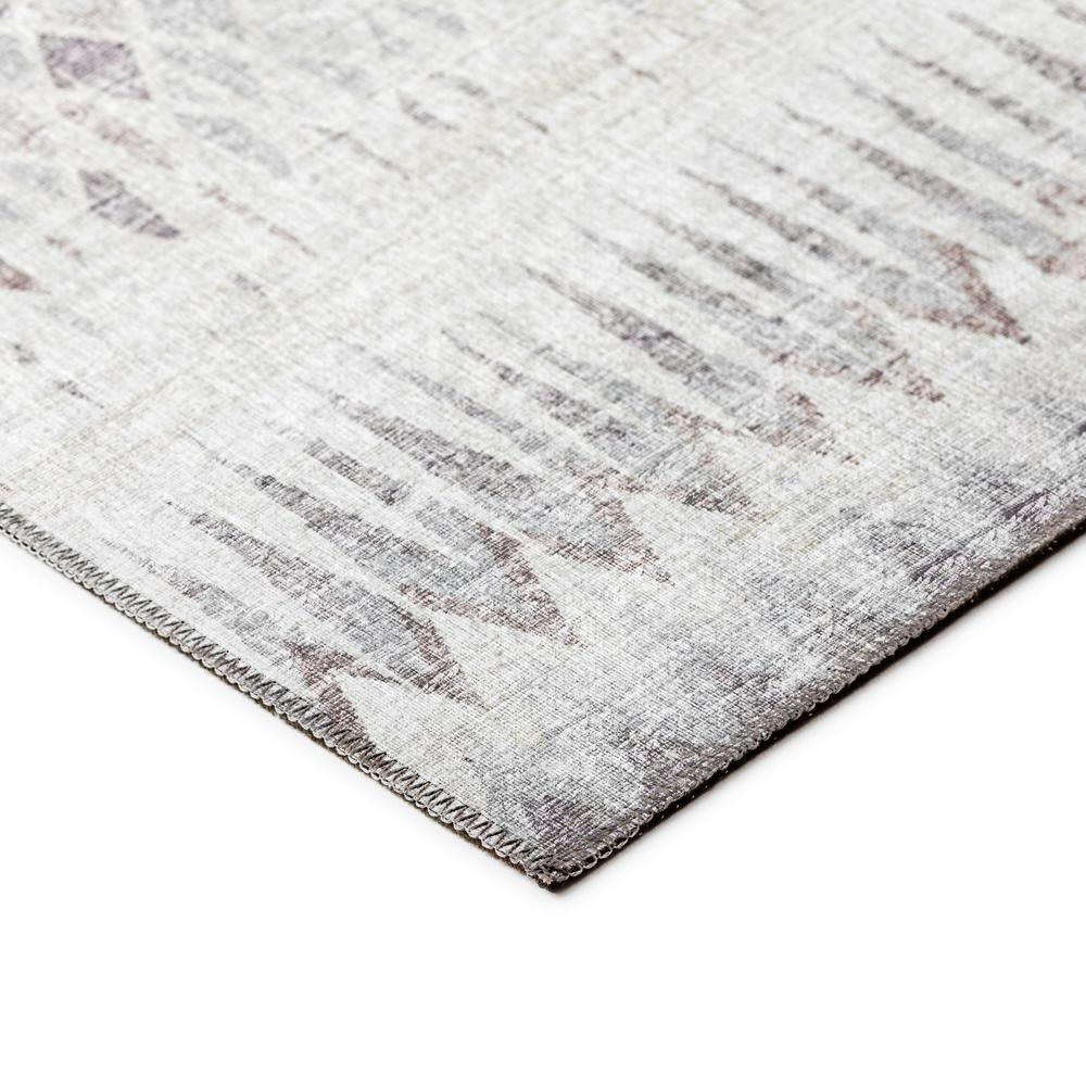 Rylee Beige Transitional Chevron 8' x 8' Round Rug Beige ARY35. Picture 3