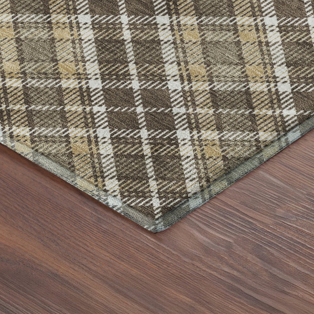 Luxury Washable Indoor/Outdoor Soft Essentials SE3 Brown 8' x 10' Rug. Picture 2