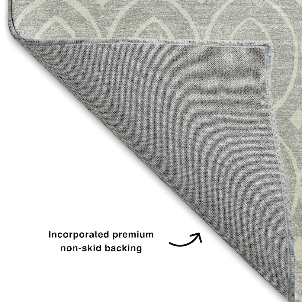 Luxury Washable Indoor/Outdoor The Reserve Silver 8' x 10' Rug. Picture 4