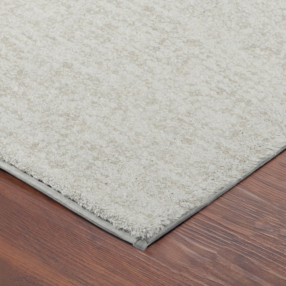 Luxury Washable Voyage VY2 Ivory 8' x 10' Rug. Picture 2
