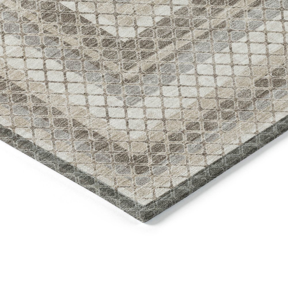Machine Washable Indoor/Outdoor Chantille Taupe 9' x 12' Rug. Picture 3