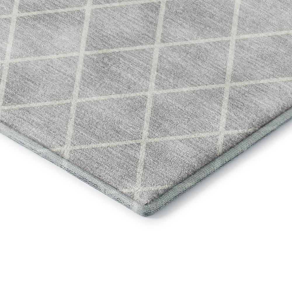 Luxury Washable Indoor/Outdoor The Reserve Silver 9' x 12' Rug. Picture 2