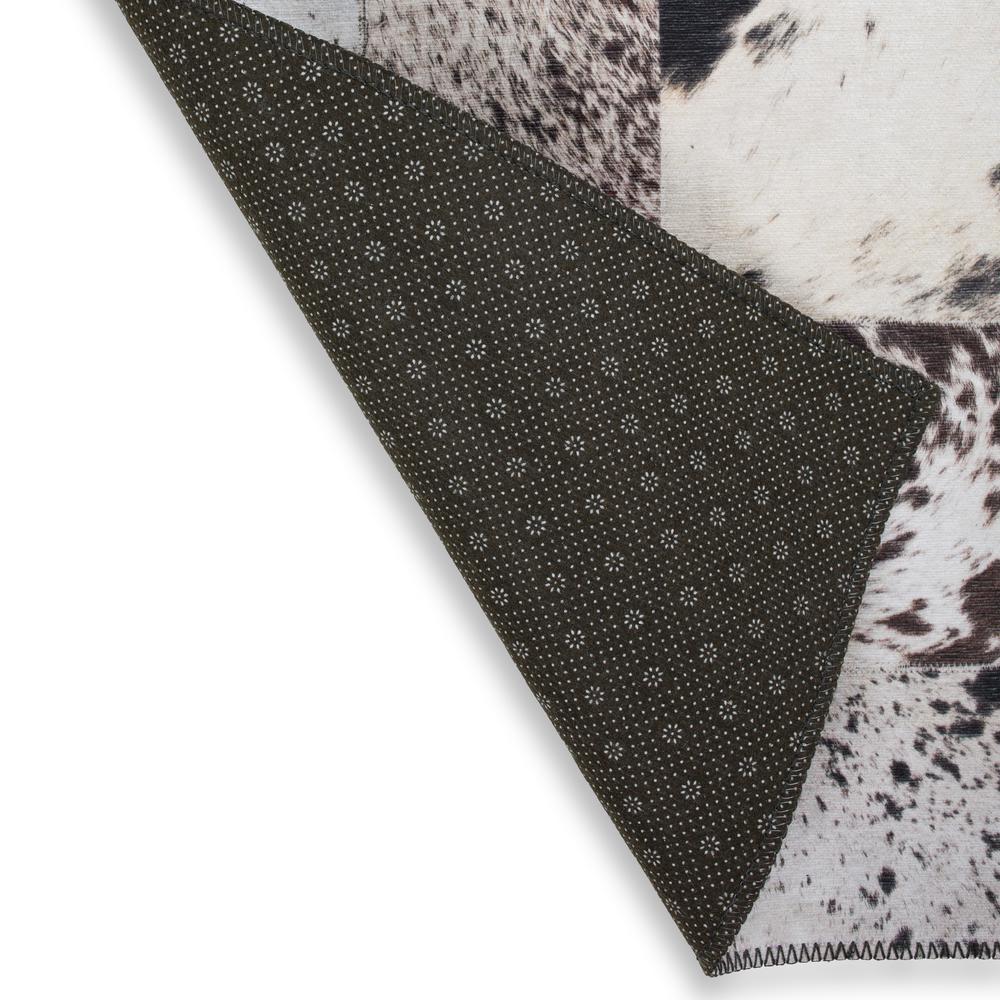 Laredo Granite Animal Patchwork 8' x 10' Area Rug Granite ALR40. Picture 4