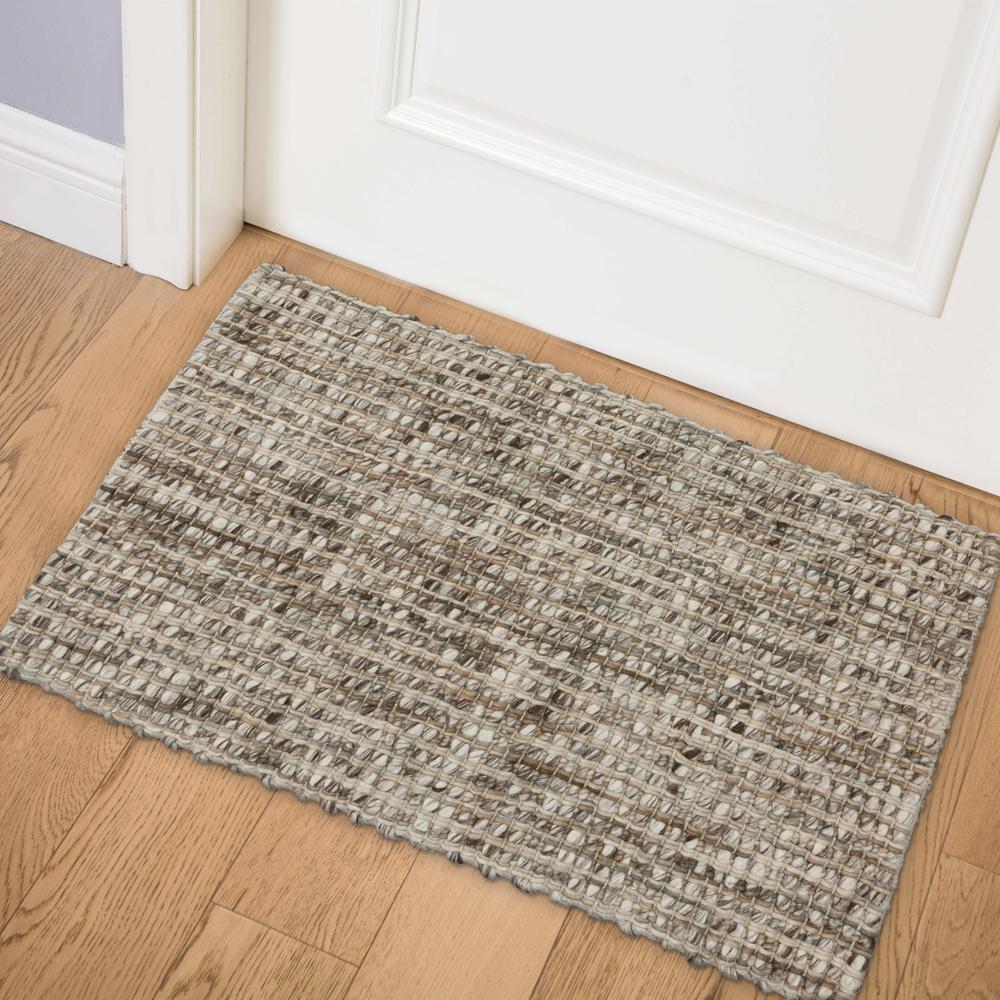 Bondi BD1 Coffee 2' x 3' Rug. Picture 2