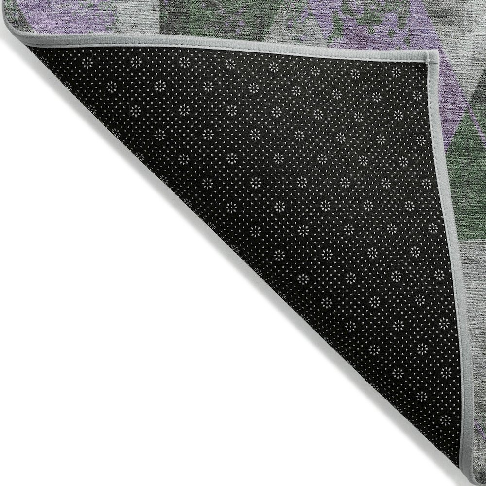 Machine Washable Indoor/Outdoor Chantille Emerald 10' x 14' Rug. Picture 2
