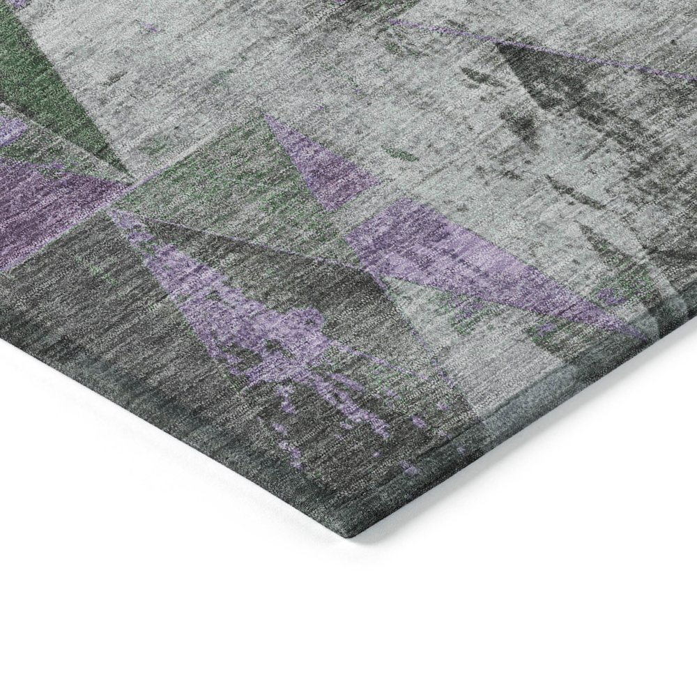 Machine Washable Indoor/Outdoor Chantille Emerald 10' x 14' Rug. Picture 3
