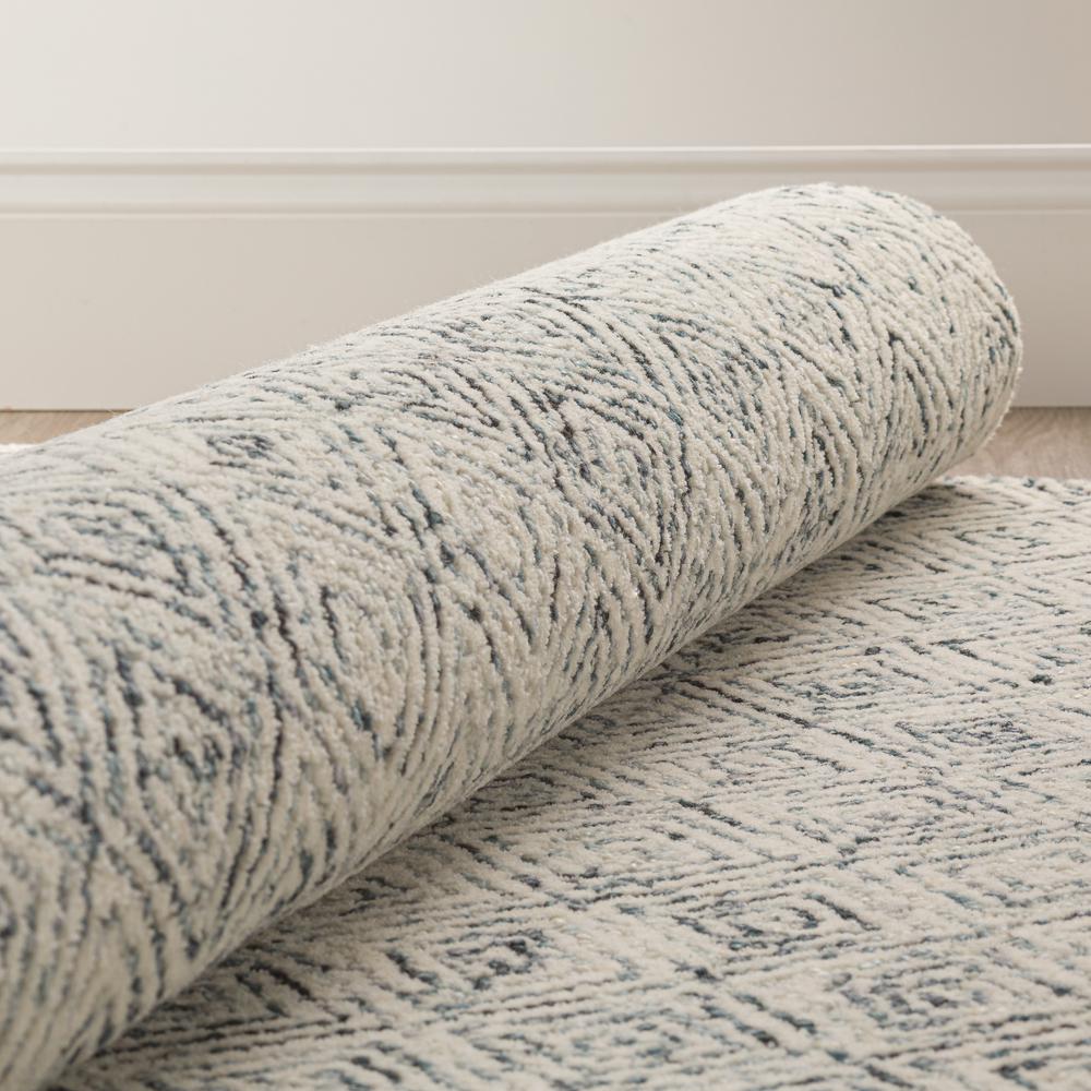 Zoe ZZ1 Charcoal 2' x 3' Rug. Picture 6