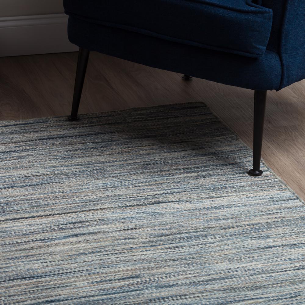 Targon TA1 Navy 2' x 3' Rug. Picture 9