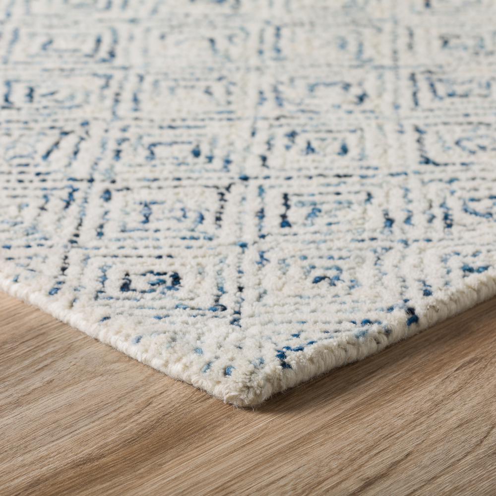 Zoe ZZ1 Navy 2' x 3' Rug. Picture 4