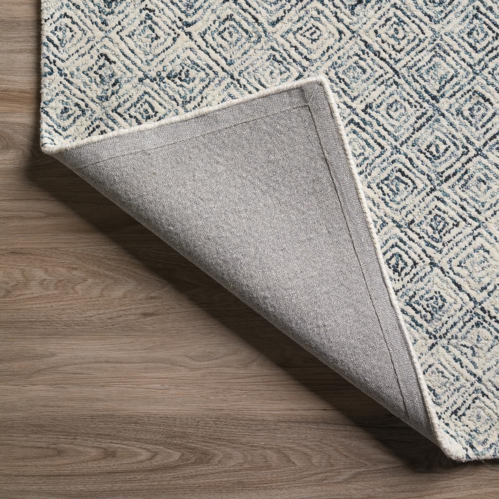 Zoe ZZ1 Charcoal 2' x 3' Rug. Picture 7