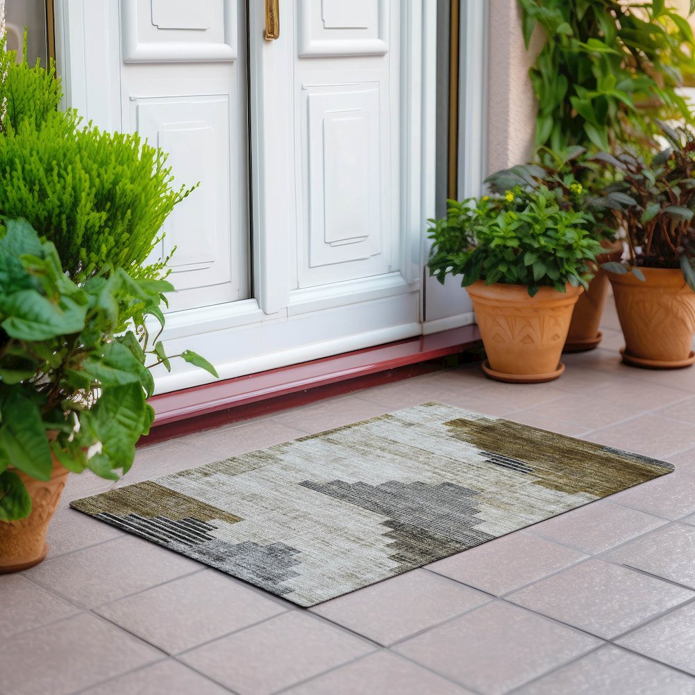 Machine Washable Indoor/Outdoor Chantille Brown 1'8" x 2'6" Rug. Picture 6