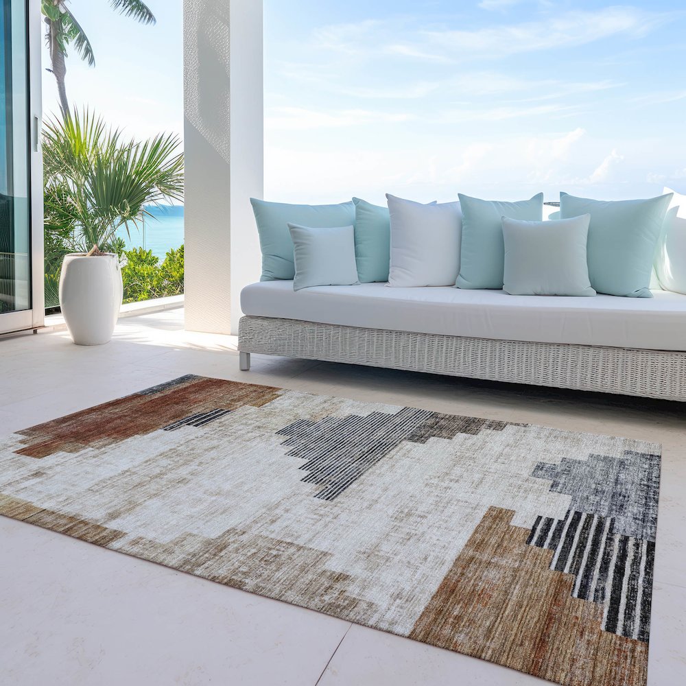 Machine Washable Indoor/Outdoor Chantille Paprika 2'6" x 3'10" Rug. Picture 7