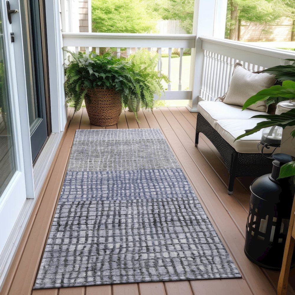 Machine Washable Indoor/Outdoor Chantille Denim 2'3" x 7'6" Runner Rug. Picture 6