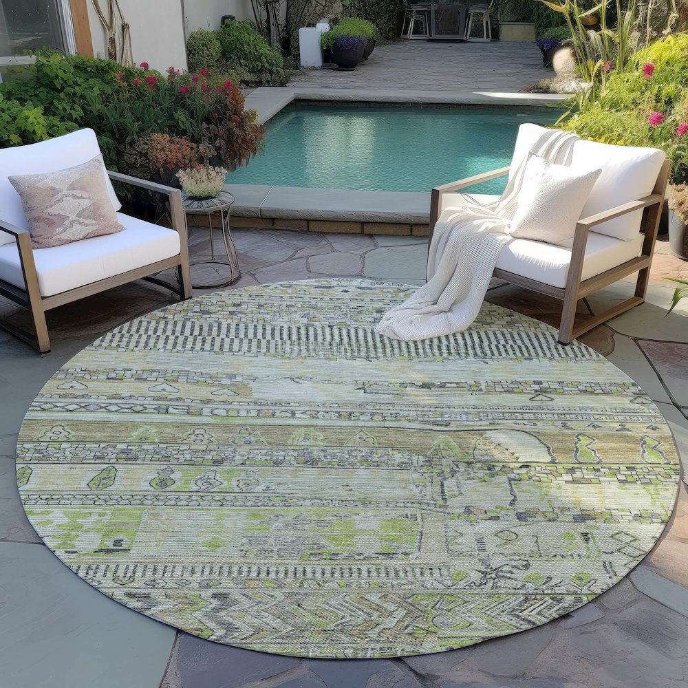 Machine Washable Indoor/Outdoor Chantille Beige 8' x 8' Round Rug. Picture 6