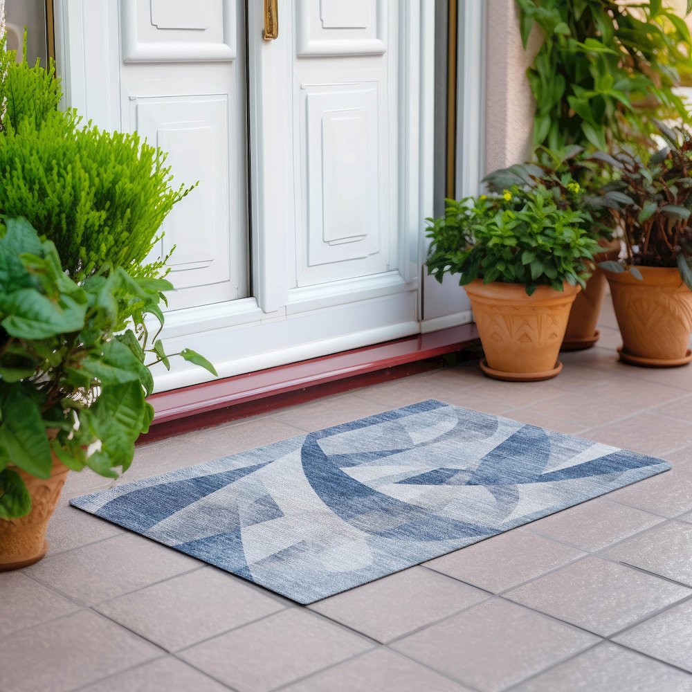 Machine Washable Indoor/Outdoor Chantille Denim 1'8" x 2'6" Rug. Picture 6