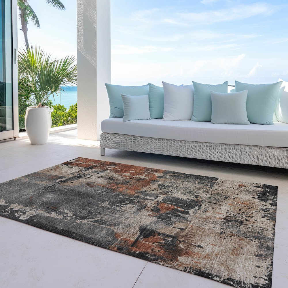 Machine Washable Indoor/Outdoor Chantille Taupe 2'6" x 3'10" Rug. Picture 7