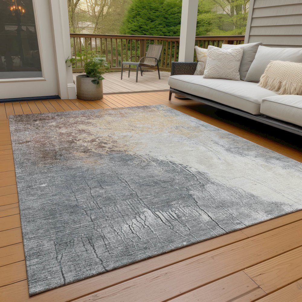 Machine Washable Indoor/Outdoor Chantille Coral 2'6" x 3'10" Rug. Picture 8