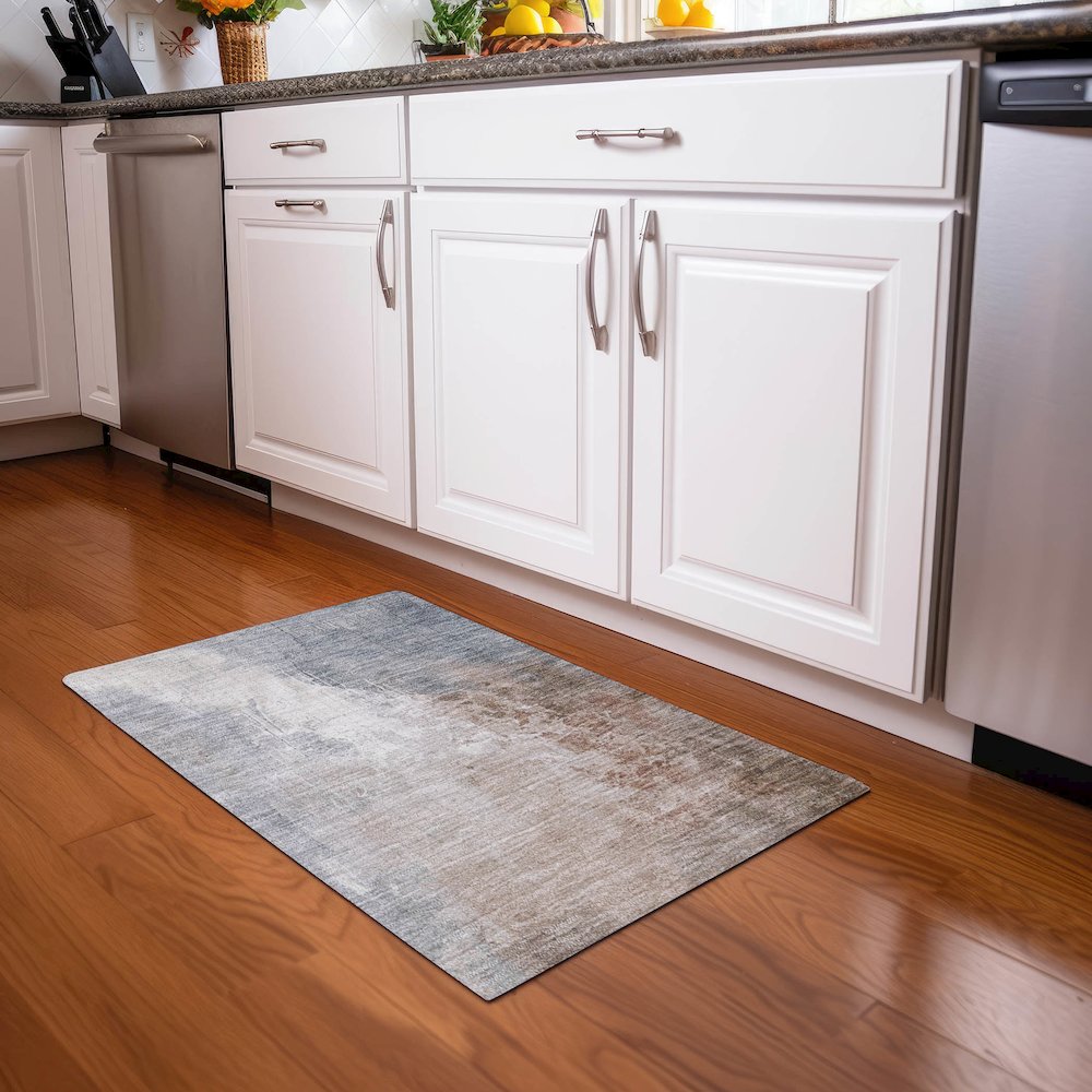 Machine Washable Indoor/Outdoor Chantille Paprika 1'8" x 2'6" Rug. Picture 5