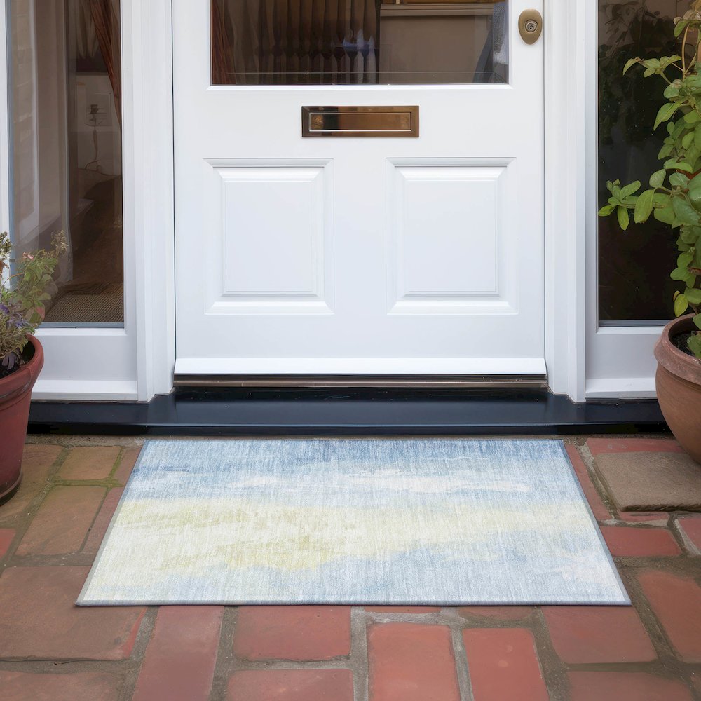 Machine Washable Indoor/Outdoor Chantille Denim 1'8" x 2'6" Rug. Picture 6