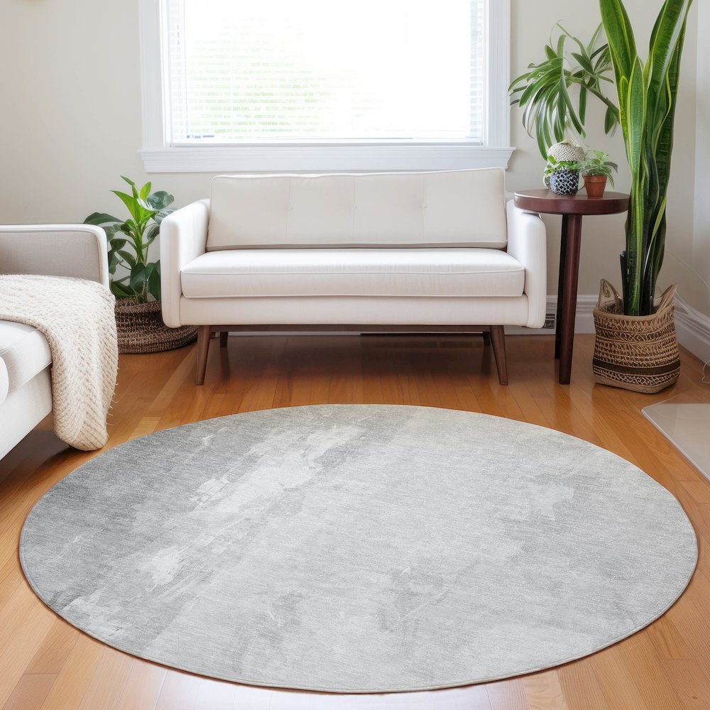 Machine Washable Indoor/Outdoor Chantille Gray 8' x 8' Round Rug. Picture 5