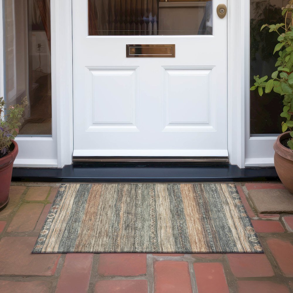 Machine Washable Indoor/Outdoor Chantille Fern 1'8" x 2'6" Rug. Picture 6