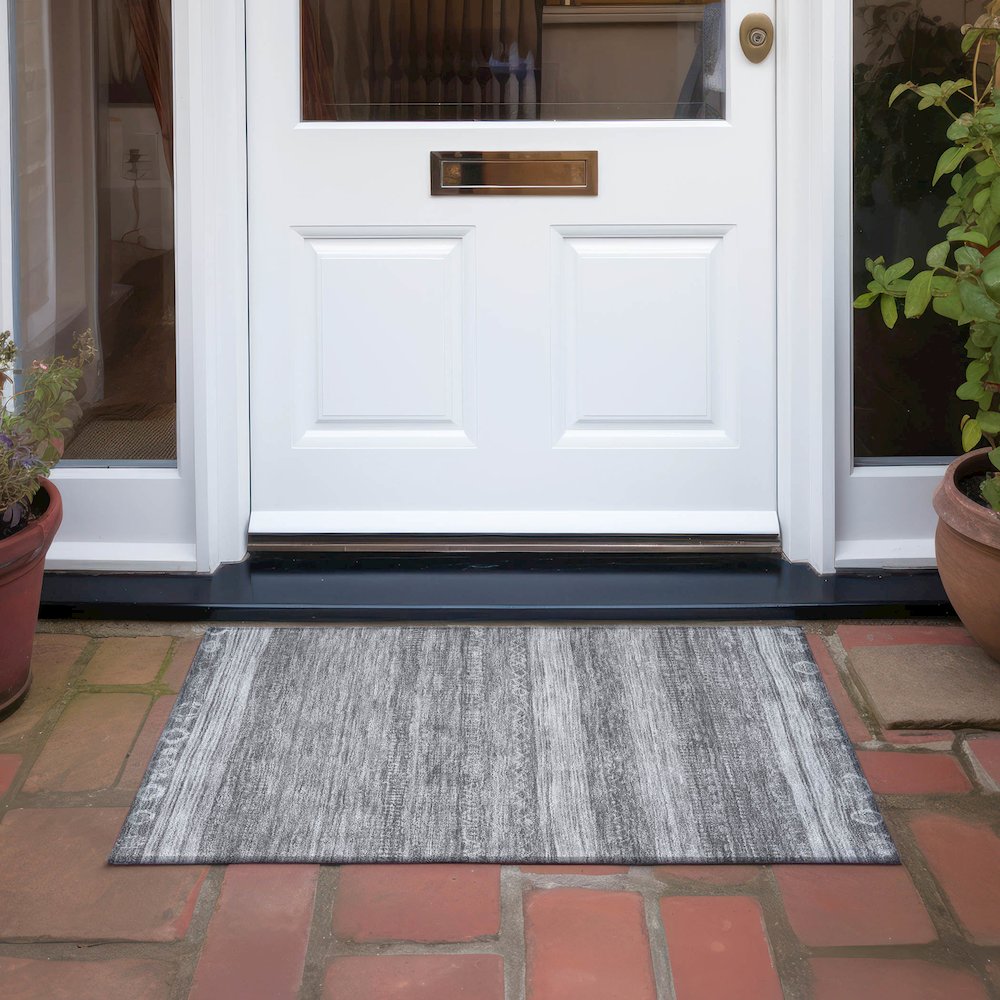 Machine Washable Indoor/Outdoor Chantille Gray 1'8" x 2'6" Rug. Picture 6
