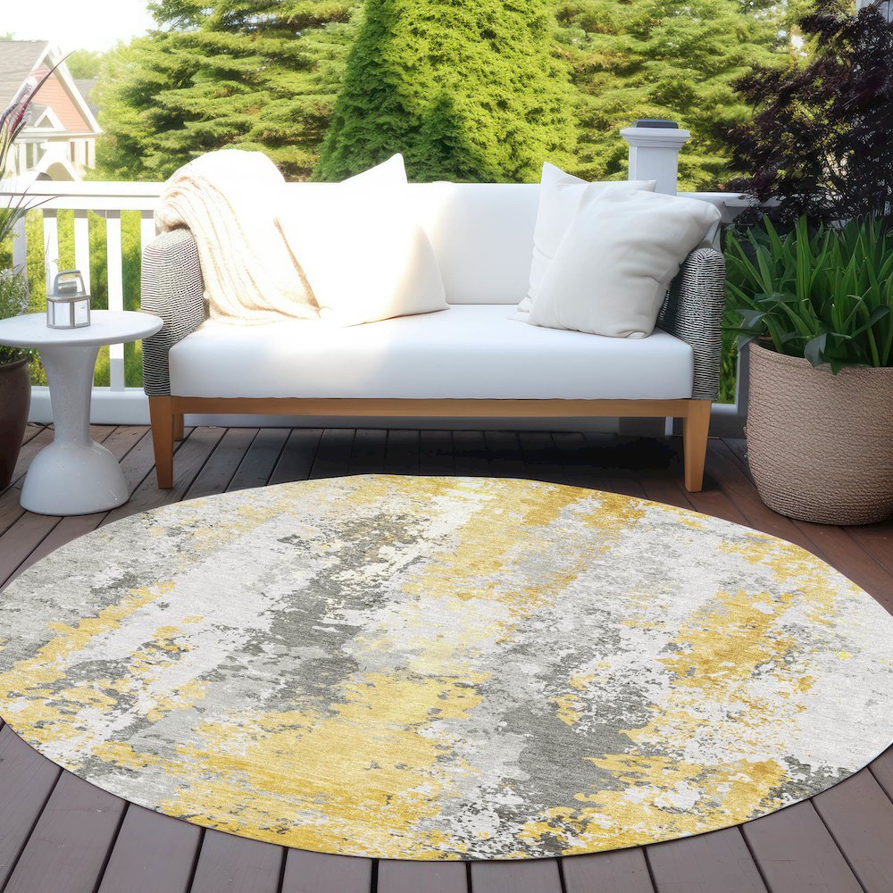 Machine Washable Indoor/Outdoor Chantille Yellow 8' x 8' Round Rug. Picture 6