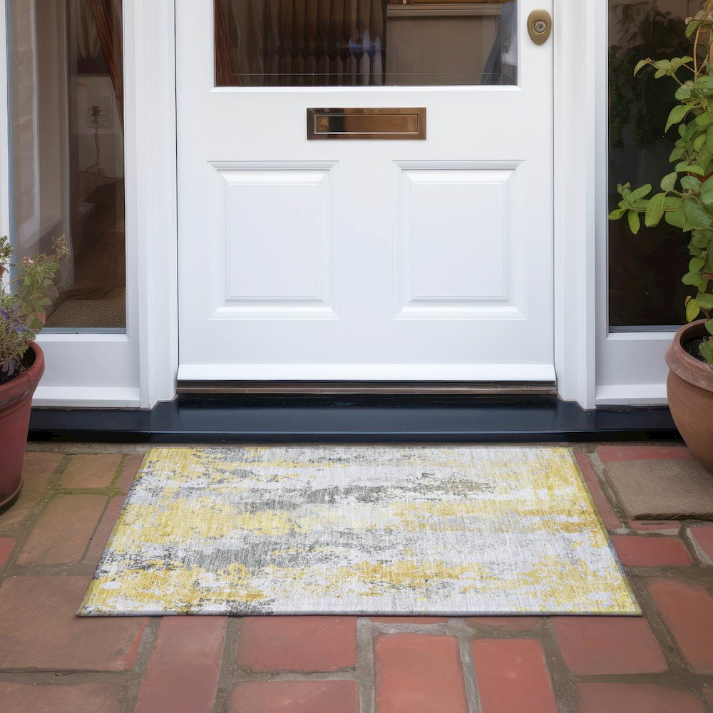 Machine Washable Indoor/Outdoor Chantille Yellow 1'8" x 2'6" Rug. Picture 6