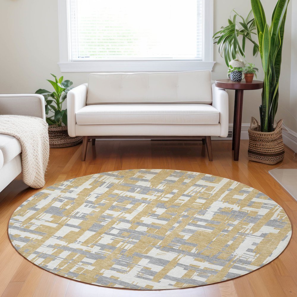 Machine Washable Indoor/Outdoor Chantille Gold 8' x 8' Round Rug. Picture 5